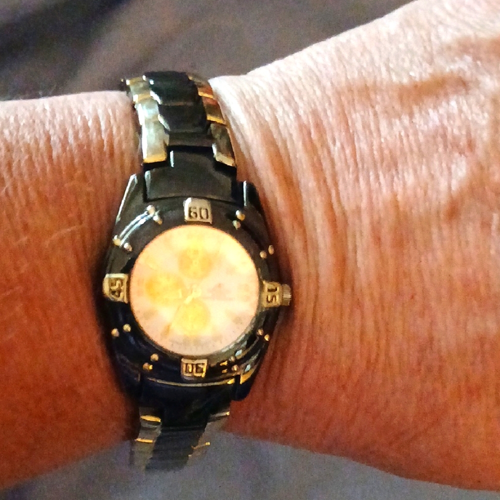 Gold and Black Watch Vintage DENACCI